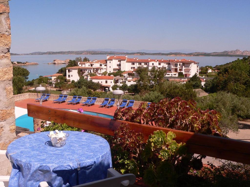 Hotel Olimpia Baja Sardinia Cameră foto